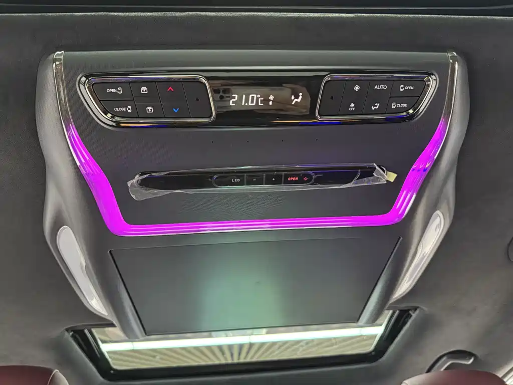 GAC Motor Trumpchi M8 2023 — фото 27
