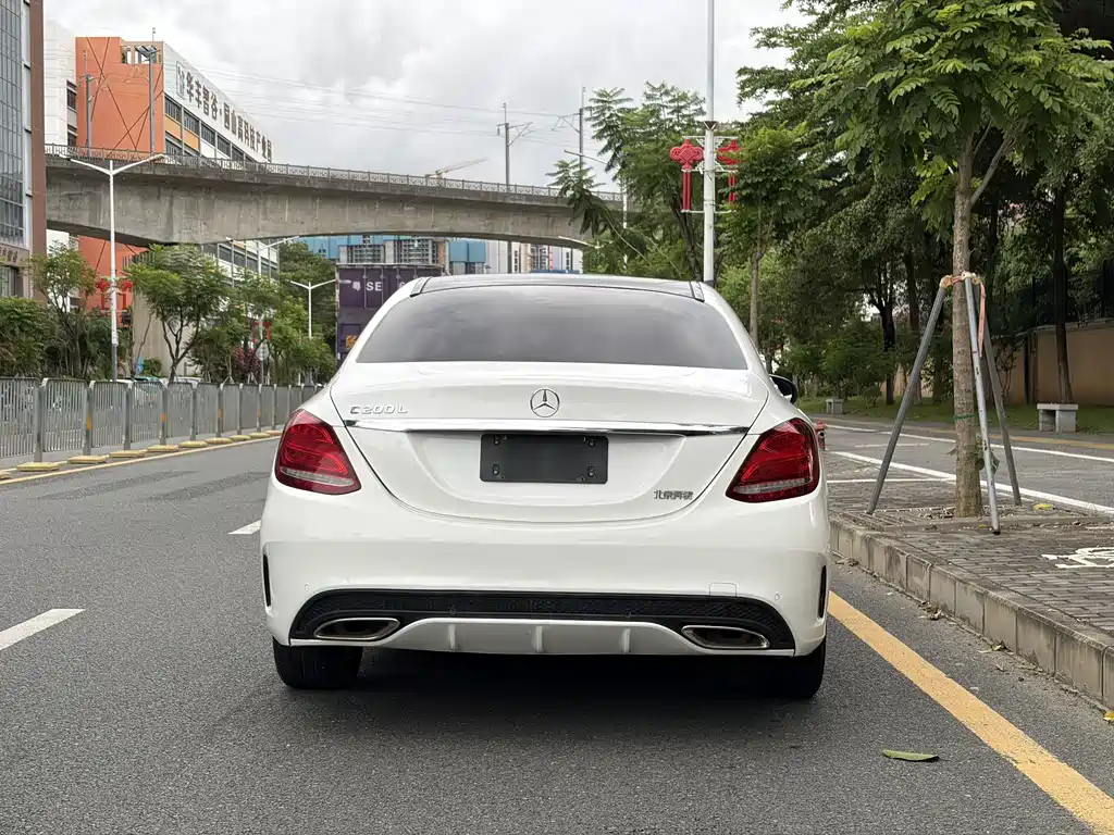 Mercedes-Benz C-Class 2017