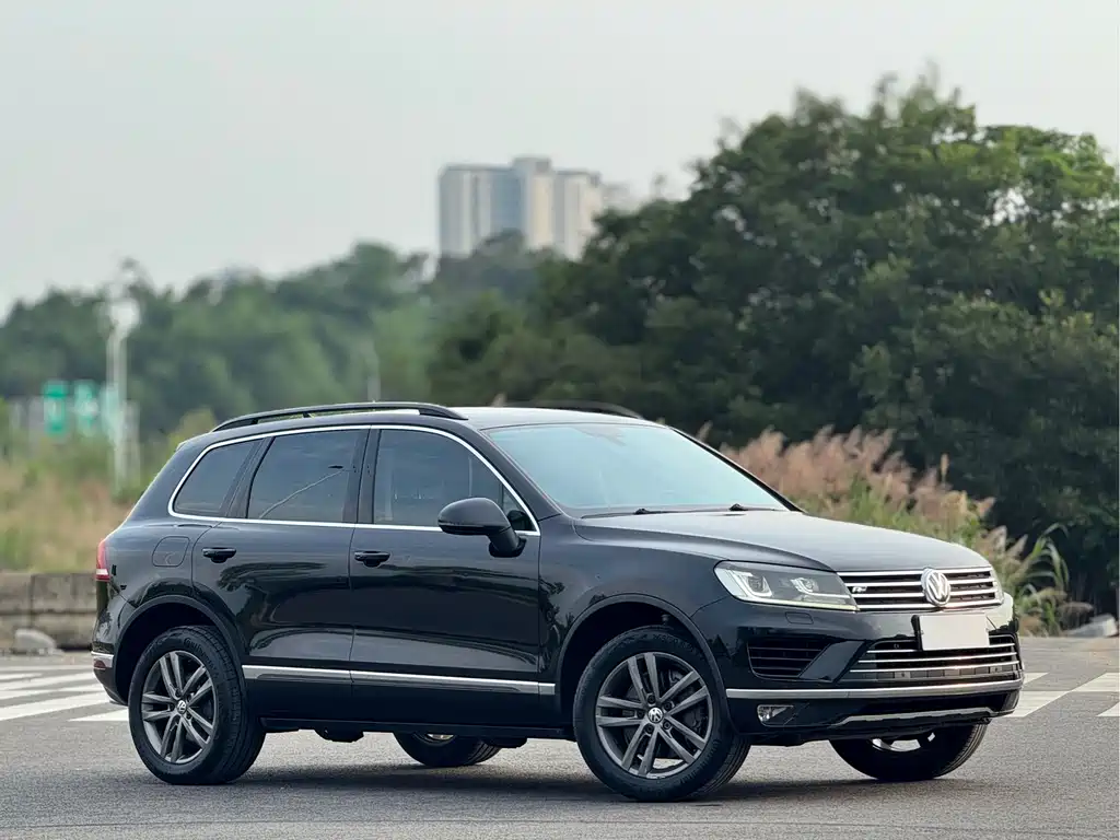 Volkswagen Touareg 2018 — фото 3