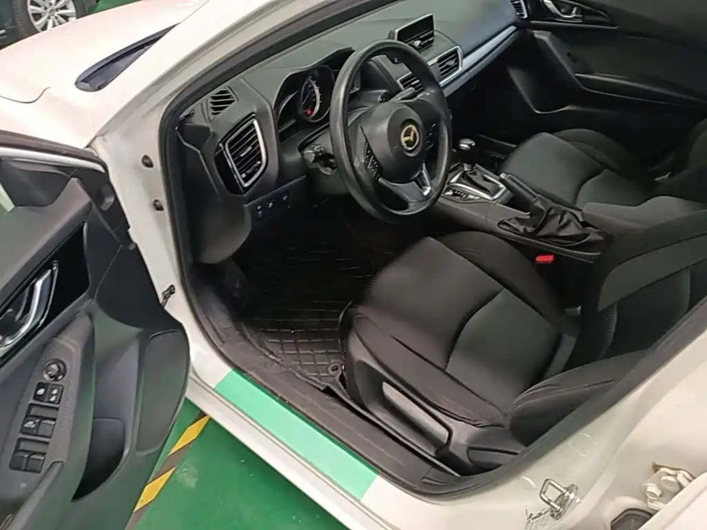 Mazda 3 Angkesela 2015 — фото 16