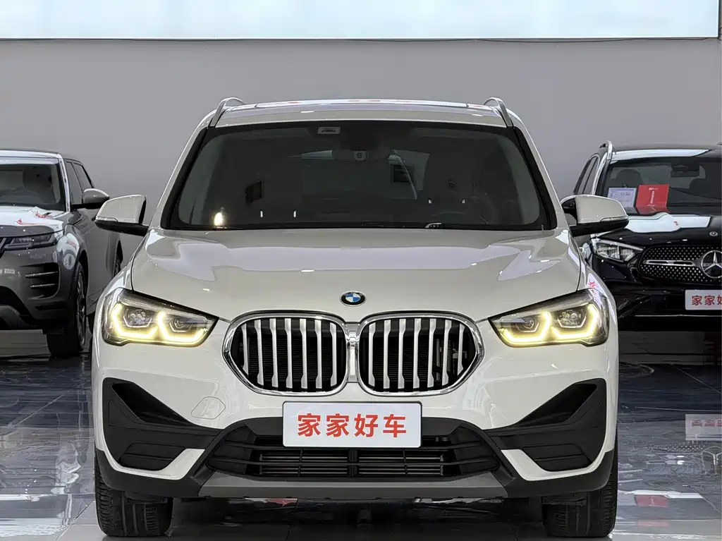 BMW X1 2022 — фото 2