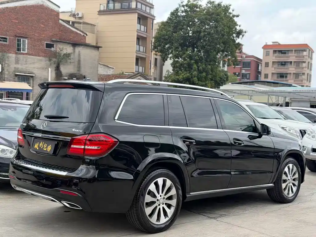 Mercedes-Benz GLS 2017 — фото 21