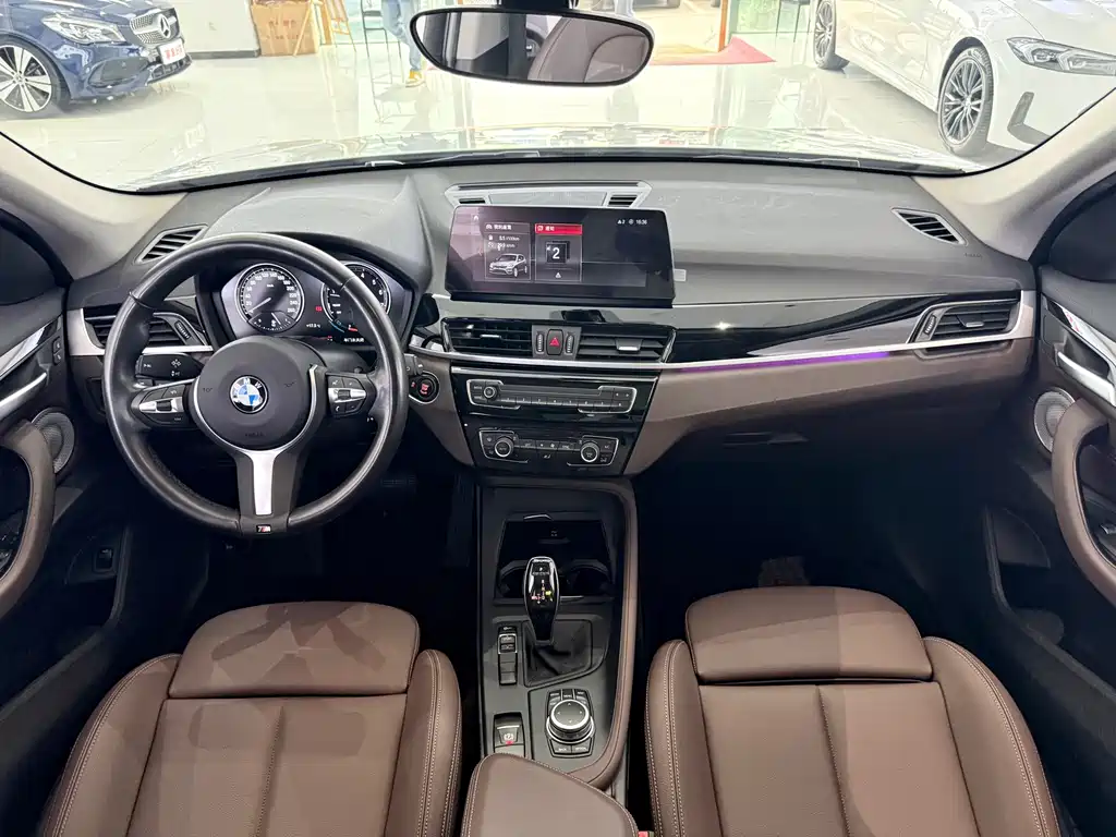 BMW X1 2022 — фото 7