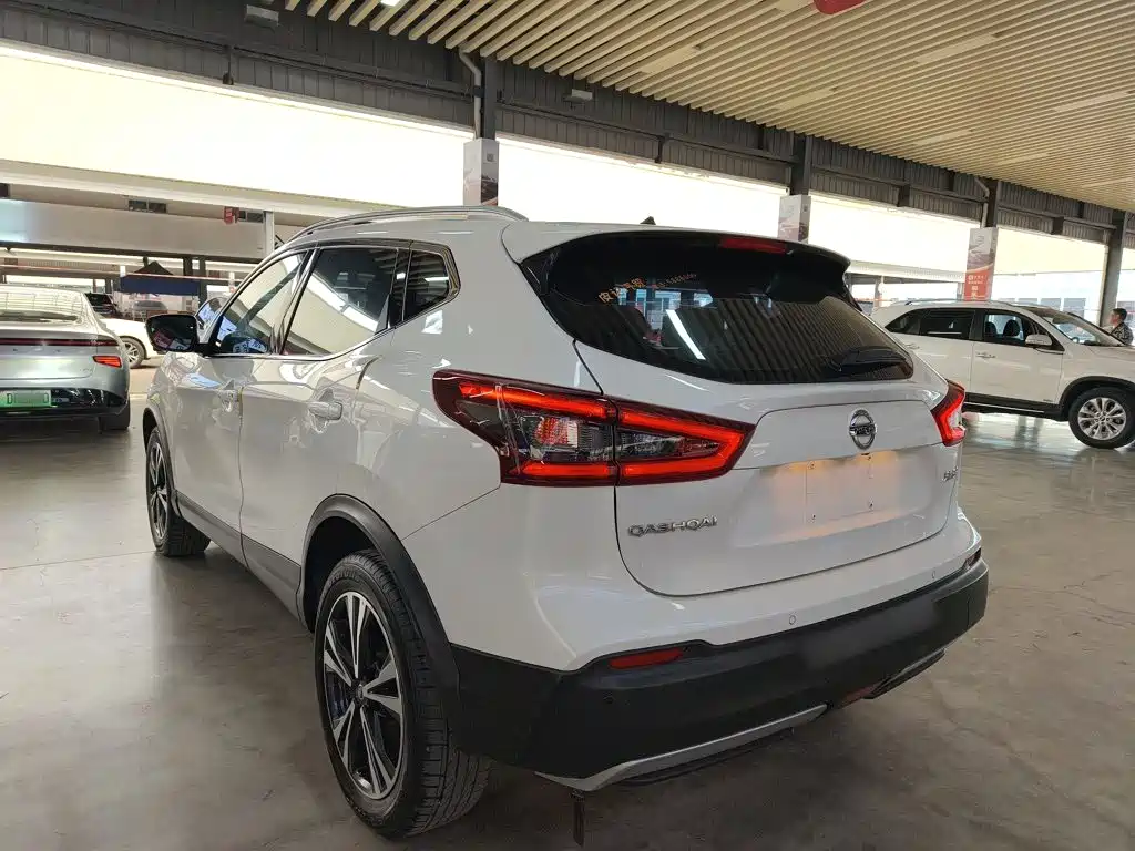 Nissan Qashqai 2023 — фото 23