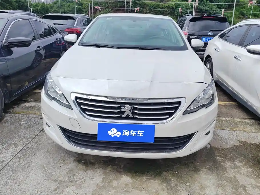 Peugeot 408 2016
