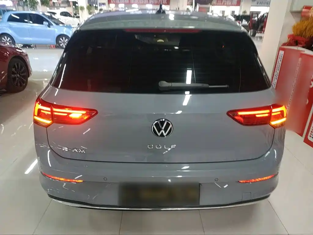 Volkswagen Golf 2022