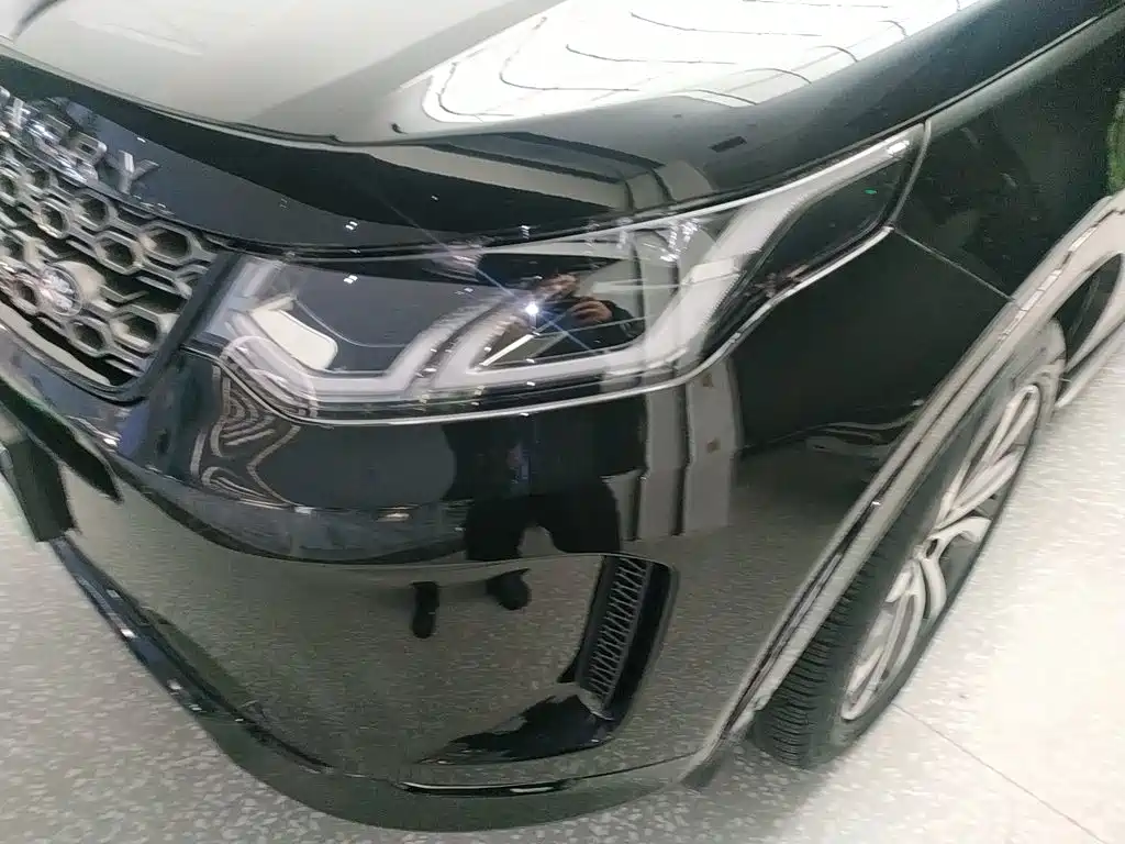 Land Rover Discovery Sport 2023 — фото 24