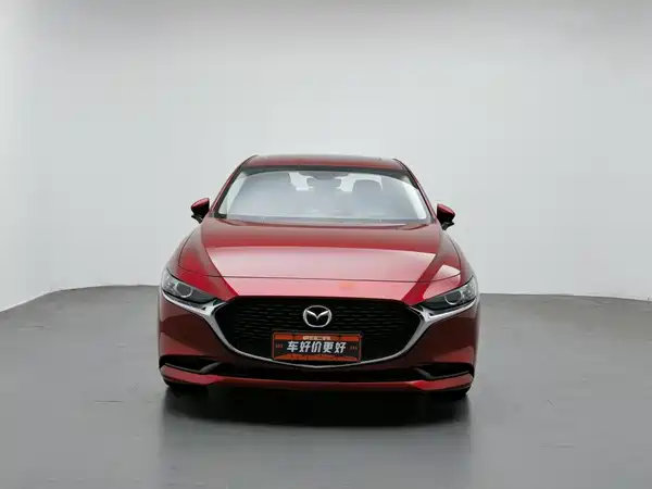 Mazda 3 Axela 2022