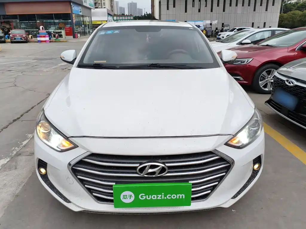 Hyundai Celesta 2018 — фото 3