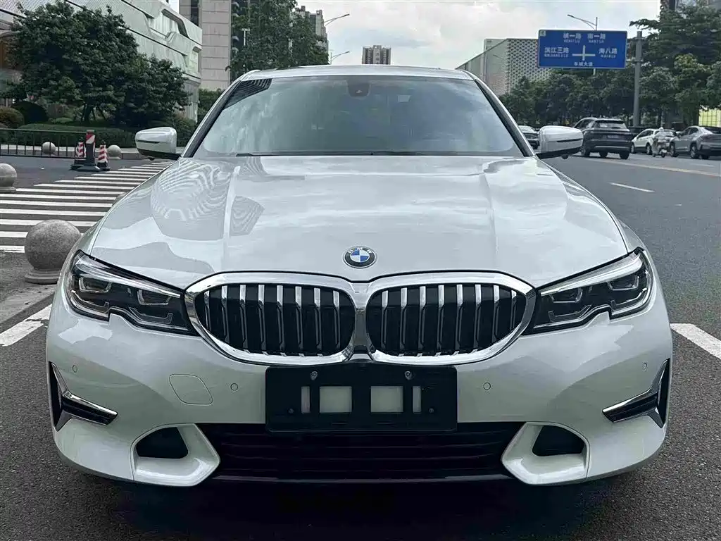 BMW 3 Series 2020