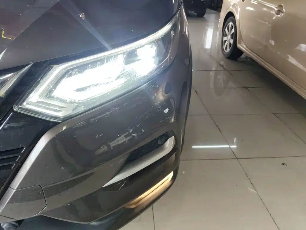 Nissan Qashqai 2021 — фото 18