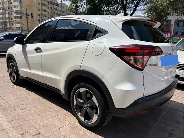 Honda Vezel 2017