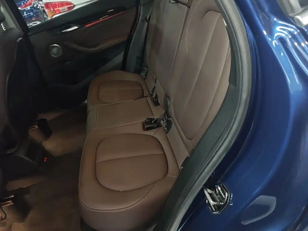 BMW X1 2021 — фото 17