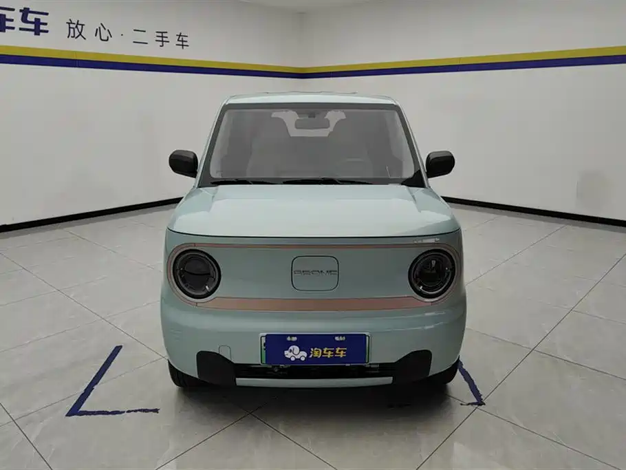 Geely Galaxy Panda 2023