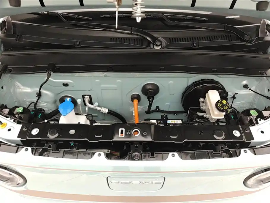 Geely Galaxy Panda 2023 — фото 10
