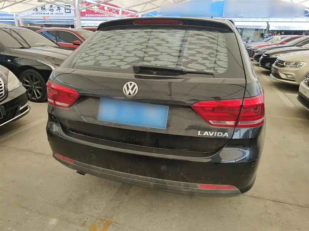 Volkswagen Gran Lavida 2015 — фото 6