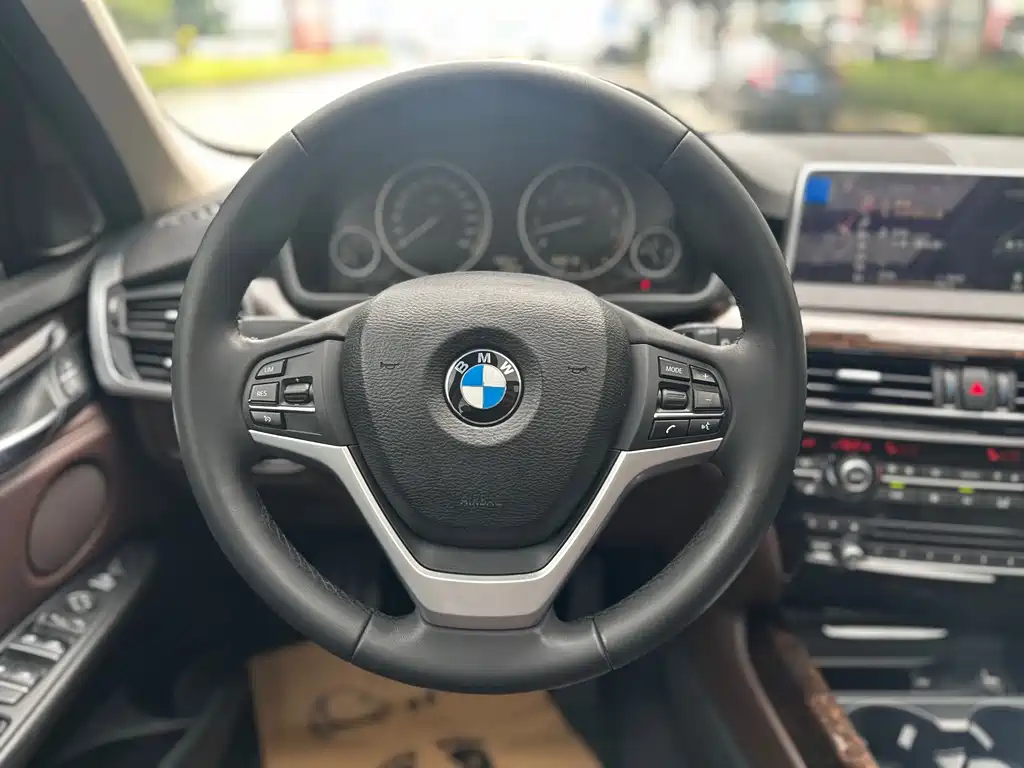 BMW X5 2014 — фото 13