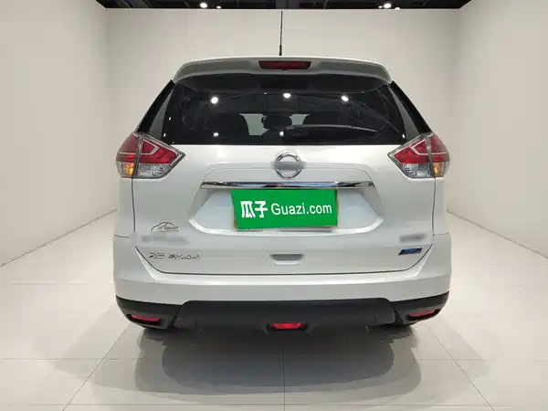Nissan X-Trail 2016