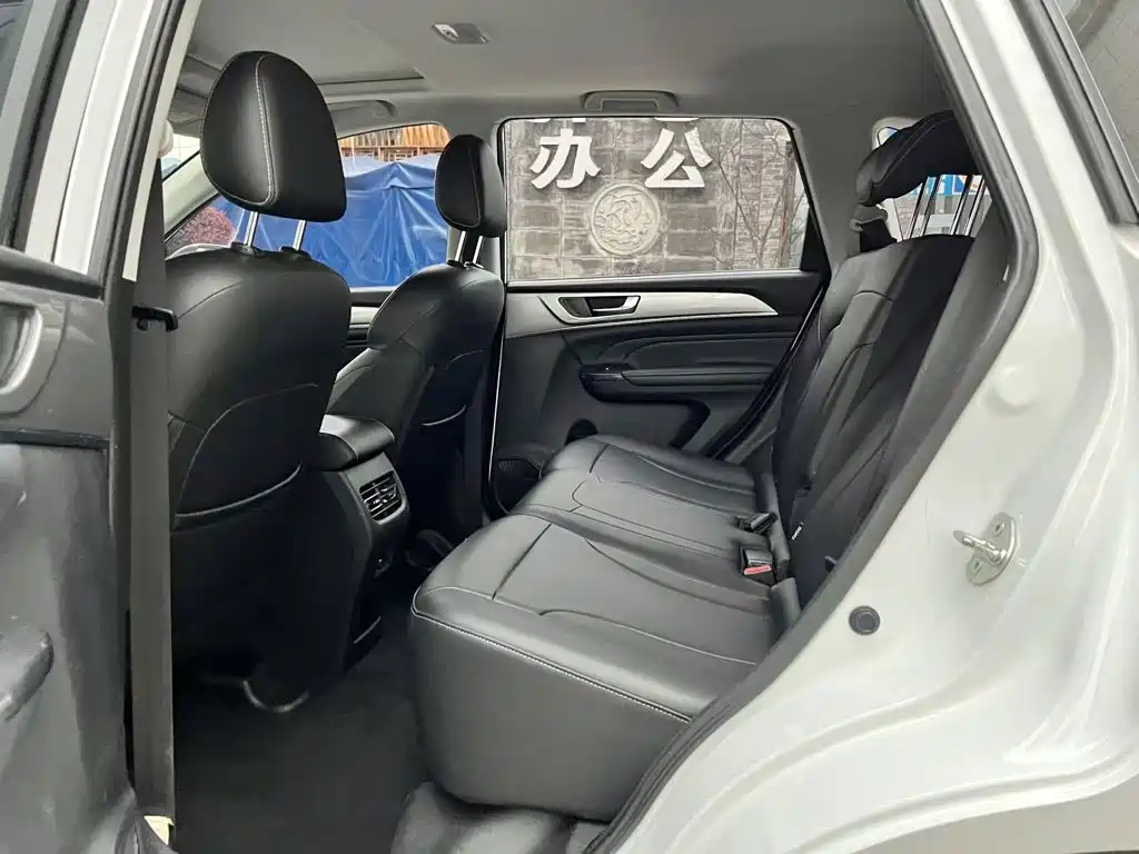 Haval M6 2021 — фото 17