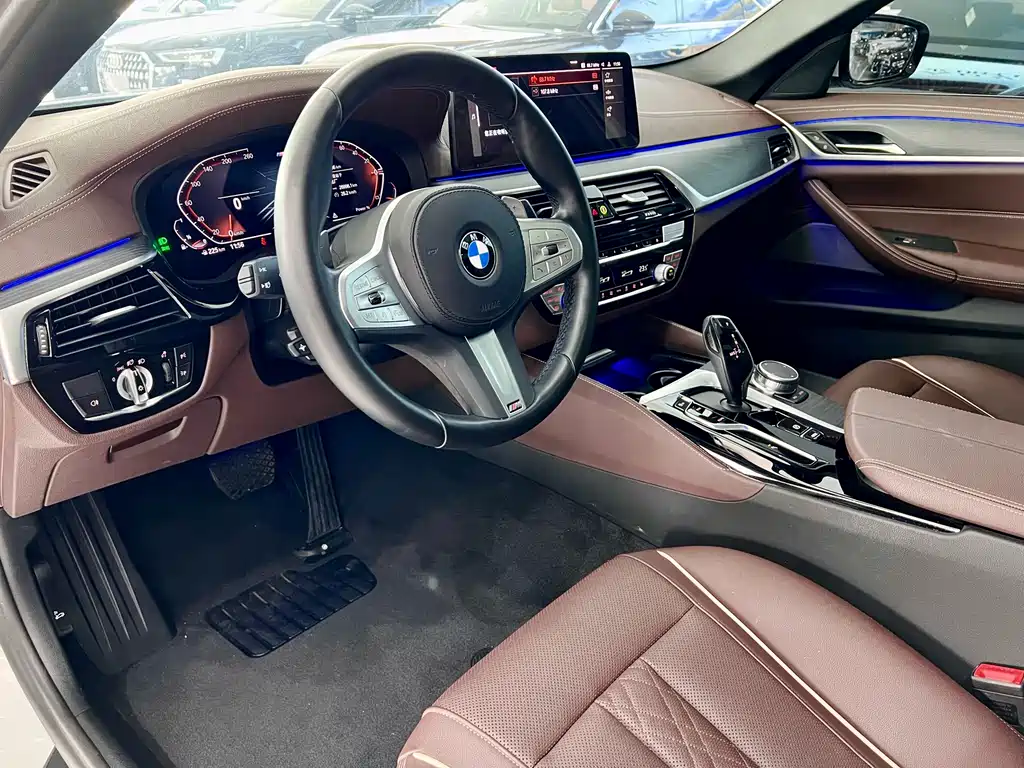 BMW 5 Series 2024