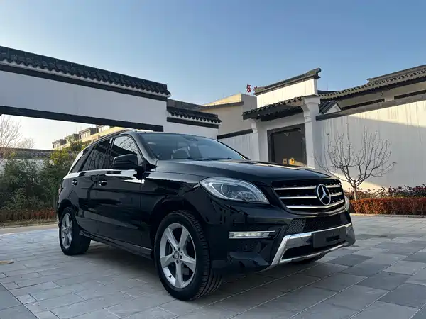 Mercedes-Benz M-Class 2015