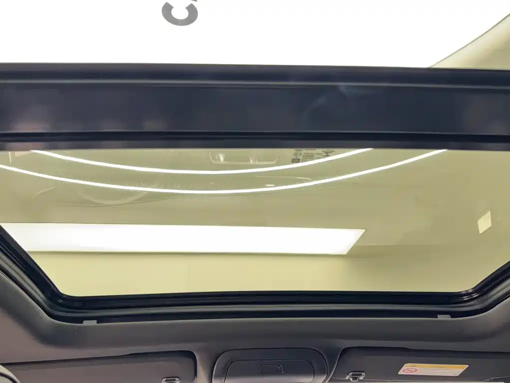 Cadillac XT4 2021 — фото 10
