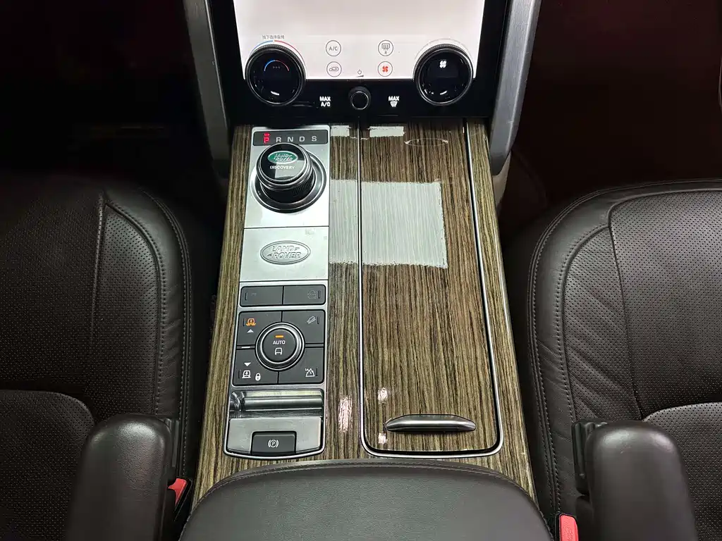 Land Rover Range Rover 2020 — фото 11