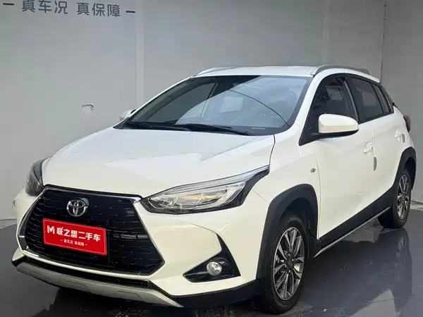 Toyota Yaris L 2022