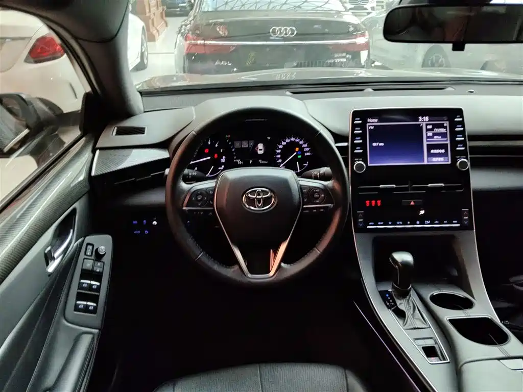 Toyota Avalon 2021 — фото 11