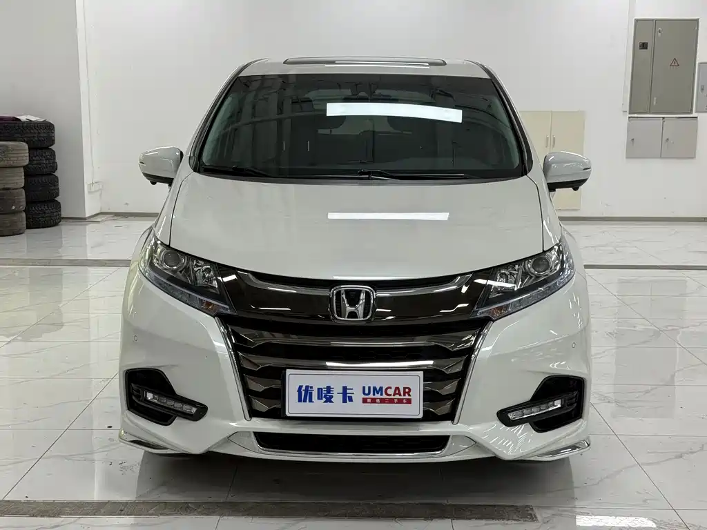 Honda Odyssey 2021 — фото 2