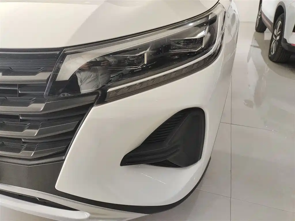 GAC Motor Trumpchi GS4 2019 — фото 15