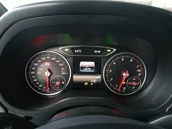 Mercedes-Benz B-Class 2015