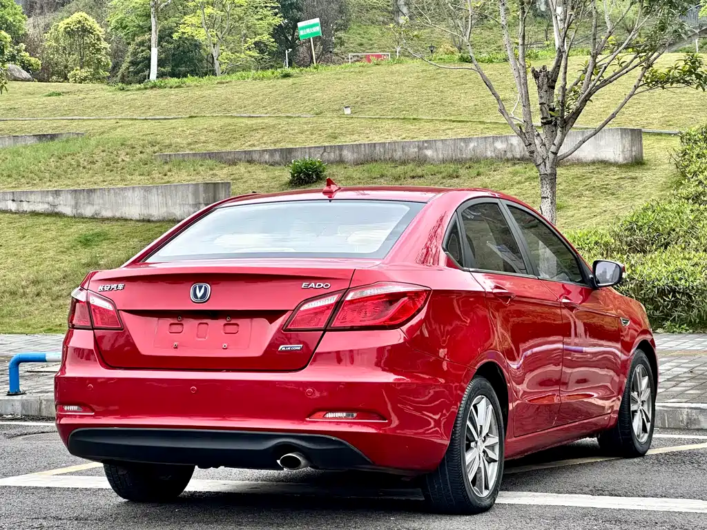 Changan Eado 2016 — фото 17