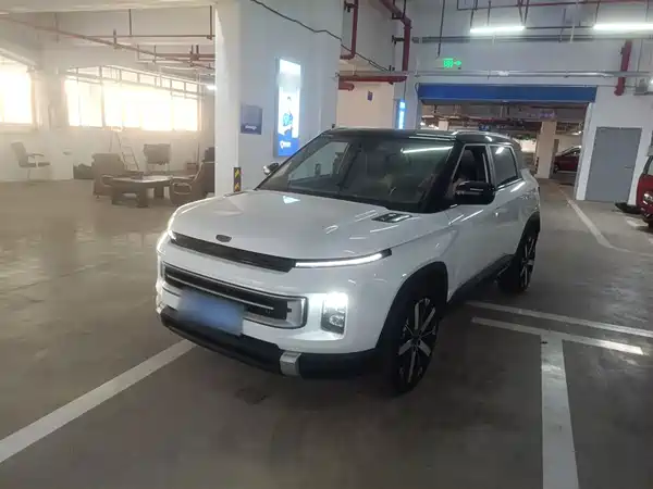 Geely ICON 2023