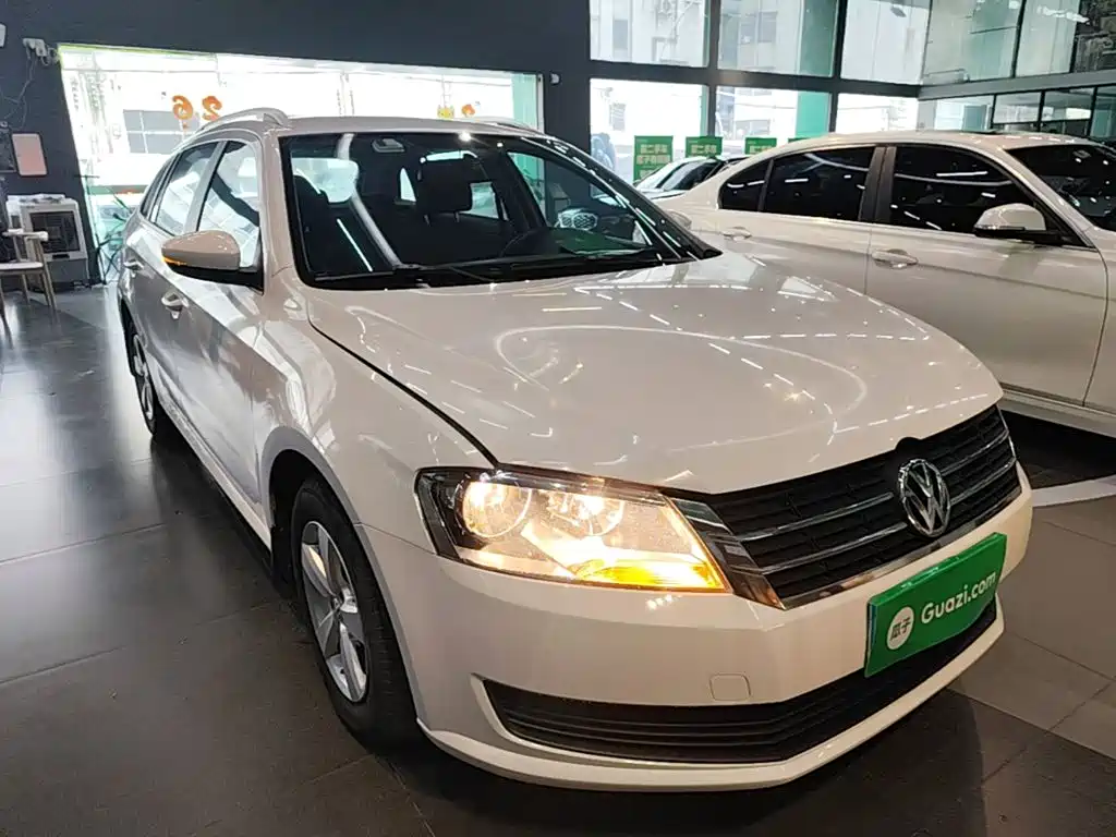 Volkswagen Gran Lavida 2015