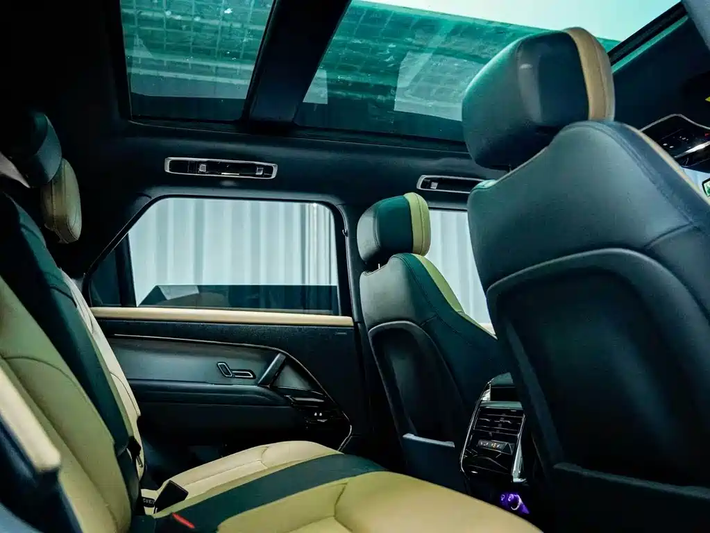 Land Rover Sport 2025 — фото 13