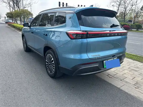Chery Tiggo 8 PLUS C-DM 2025