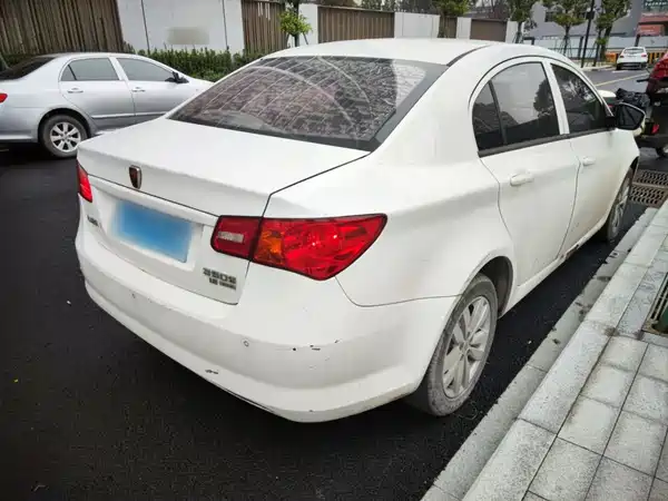 Roewe 350 2016