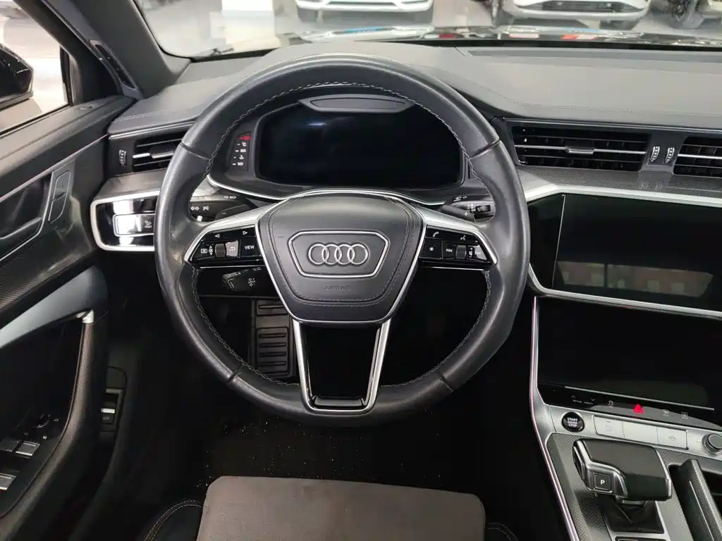 Audi A6L 2023 — фото 17