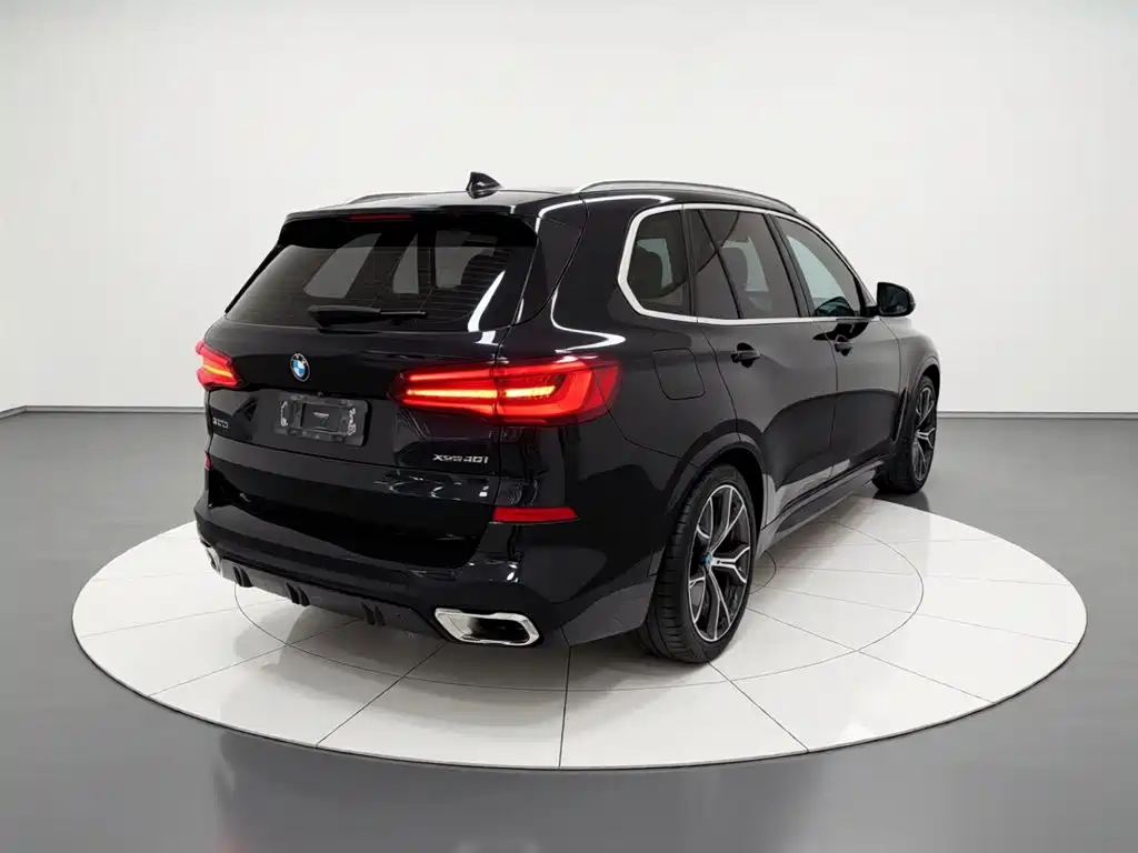 BMW X5 2021