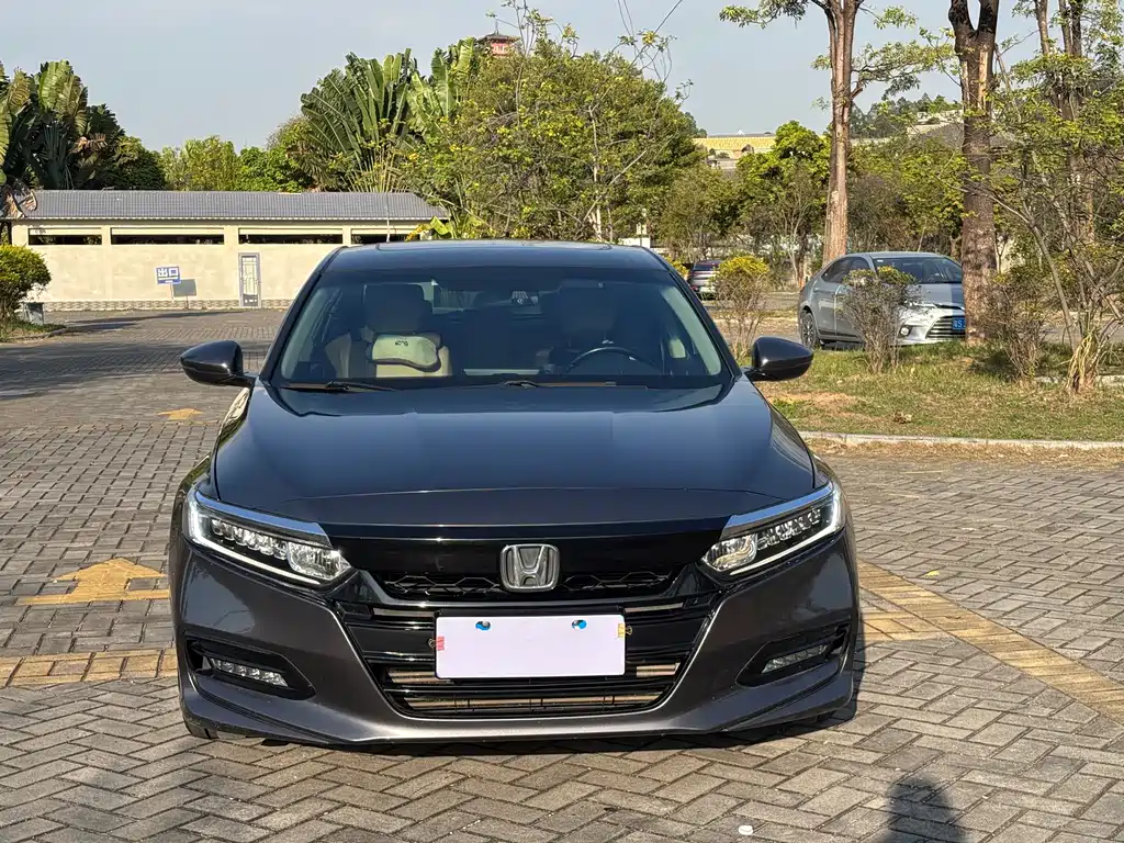 Honda Accord 2021 — фото 2