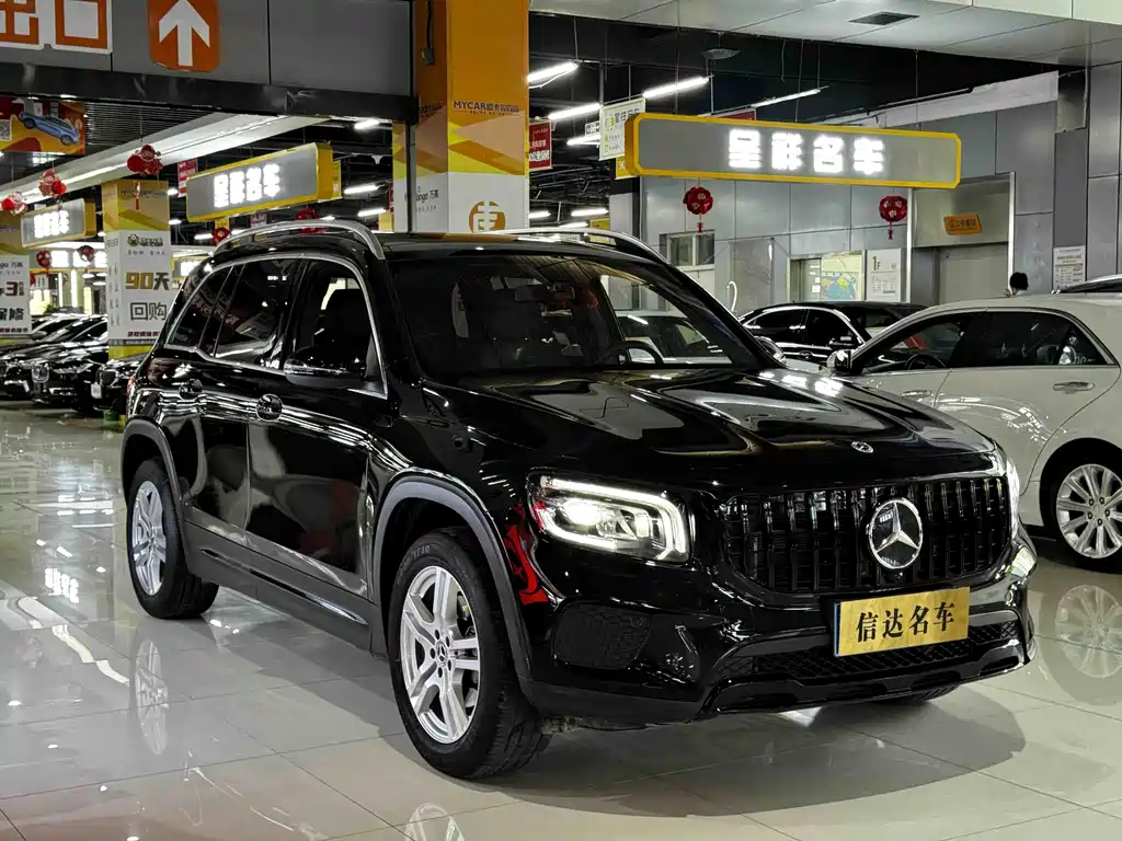 Mercedes-Benz GLB 2023 — фото 3