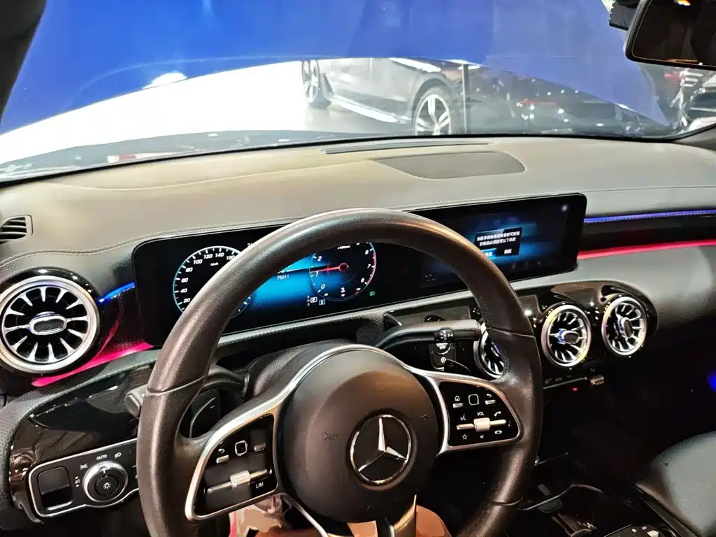 Mercedes-Benz A-Class 2021