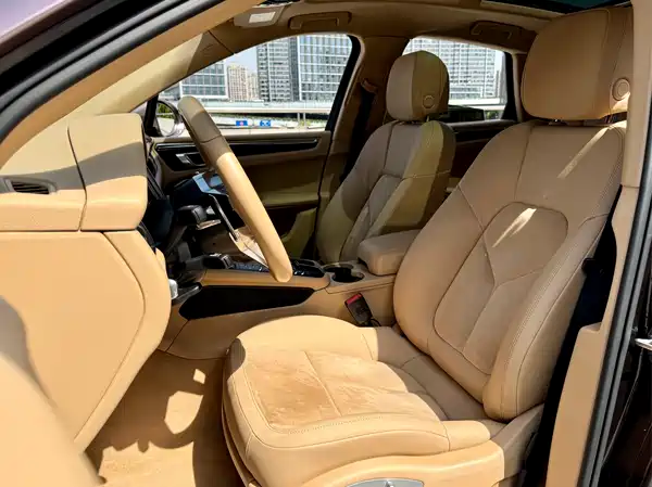 Porsche Macan 2014