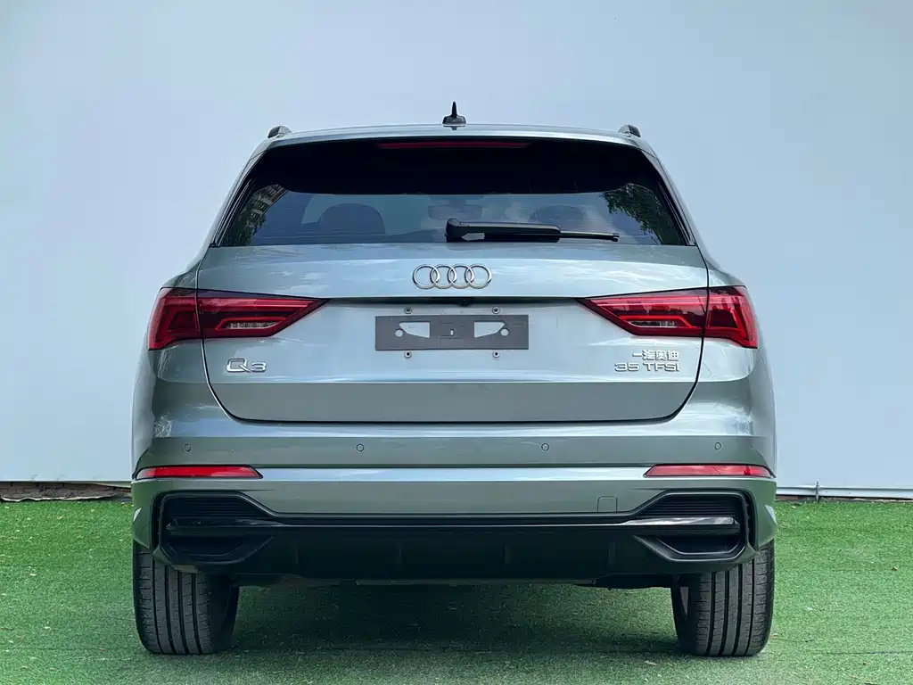 Audi Q3 2022 — фото 7