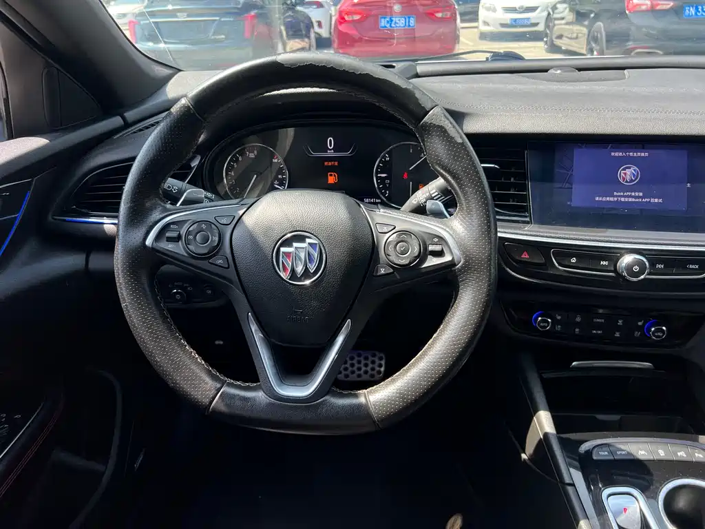 Buick Regal 2020 — фото 14