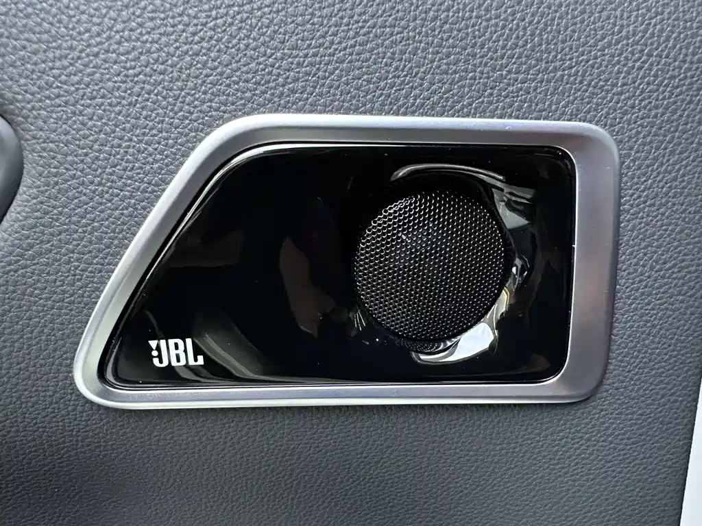 Toyota Land Cruiser 2024 — фото 13