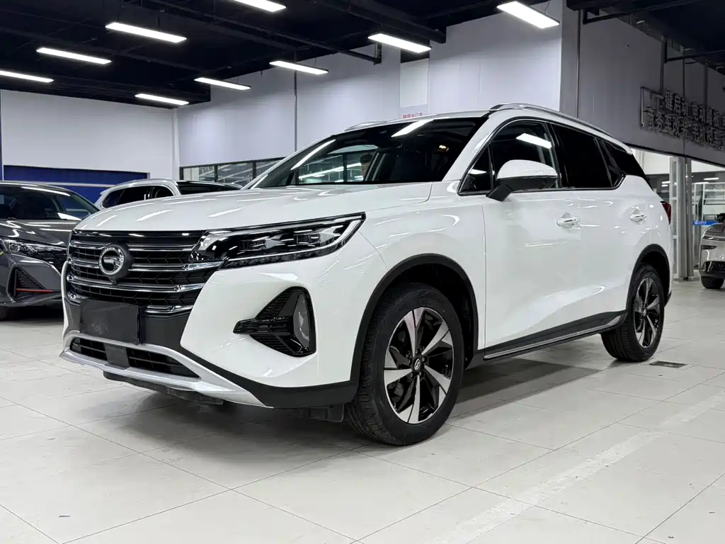 GAC Trumpchi GS4 2022 — фото 1