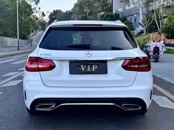 Mercedes-Benz C-Class 2020