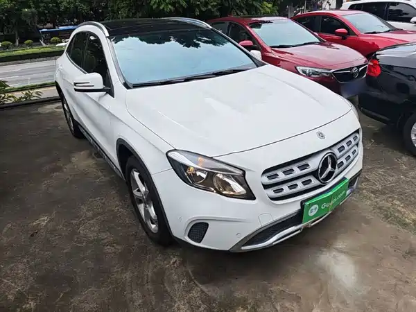 Mercedes-Benz GLA 2018